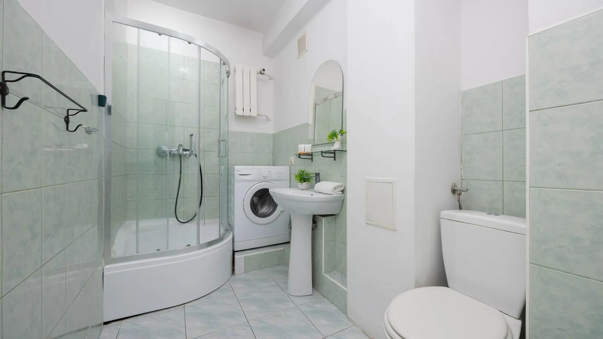 Cozy Studio Danilowiczowska Near Ogrod Saski And Old Town By Noclegi Renters ワルシャワ ポーランド